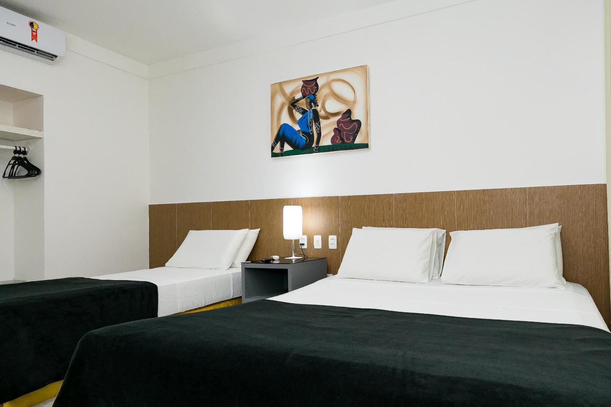 Yak Hotel Natal